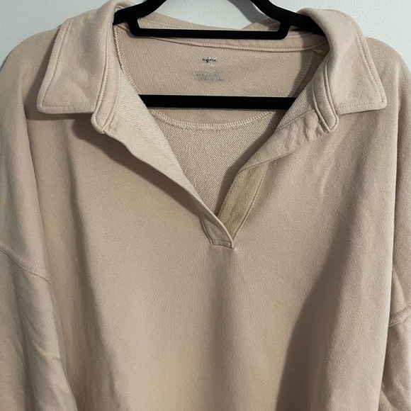 Aerie distressed collared crewneck sweatshirt - Picture 2 of 9